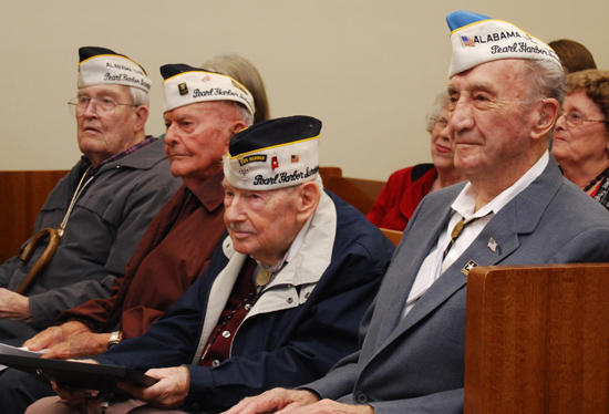 Pearl Vets at Dec meeting